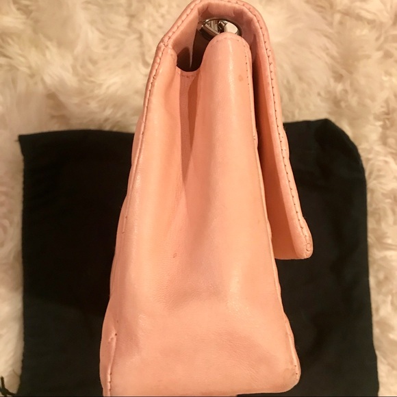 SOLD💐CHANEL original rare Valentine bag - Picture 7 of 8